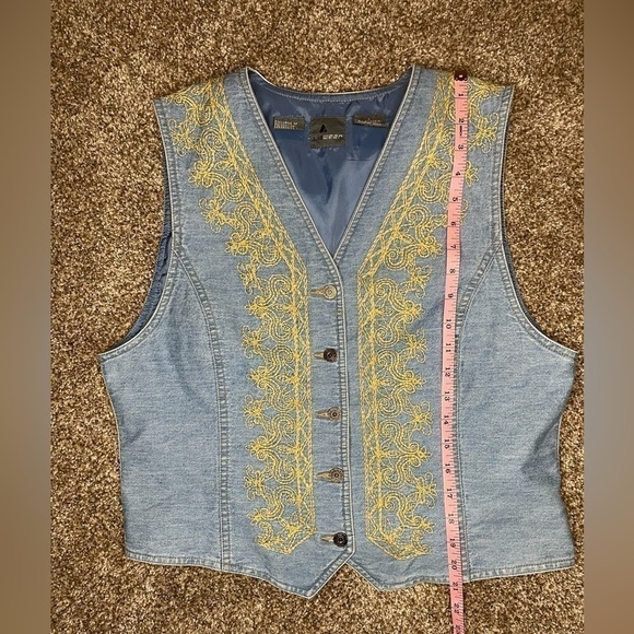 Vintage Lizwear Denim Vest | Western Boho 90s Y2K Vibes | Size Large - Picture 8 of 10